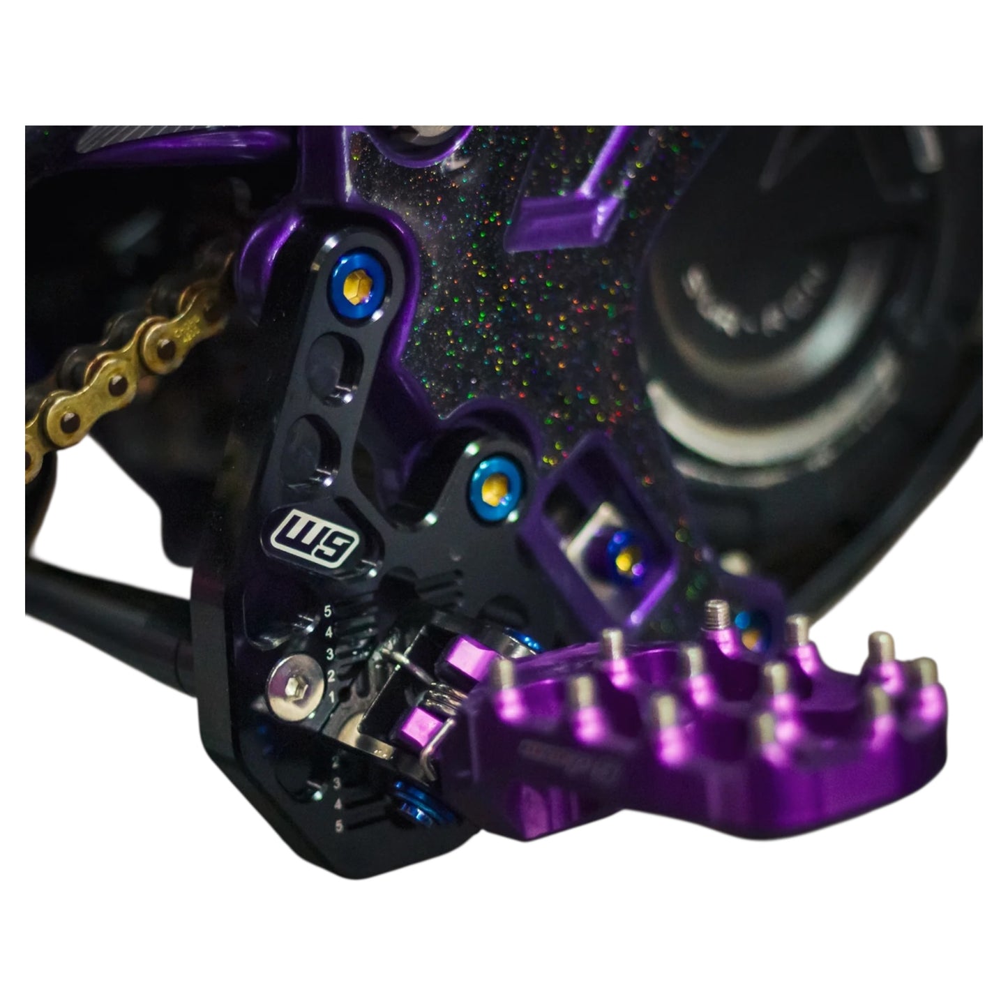 WARP 9 SUR RON LBX & 79BIKE ADJUSTABLE FOOT PEG MOUNT